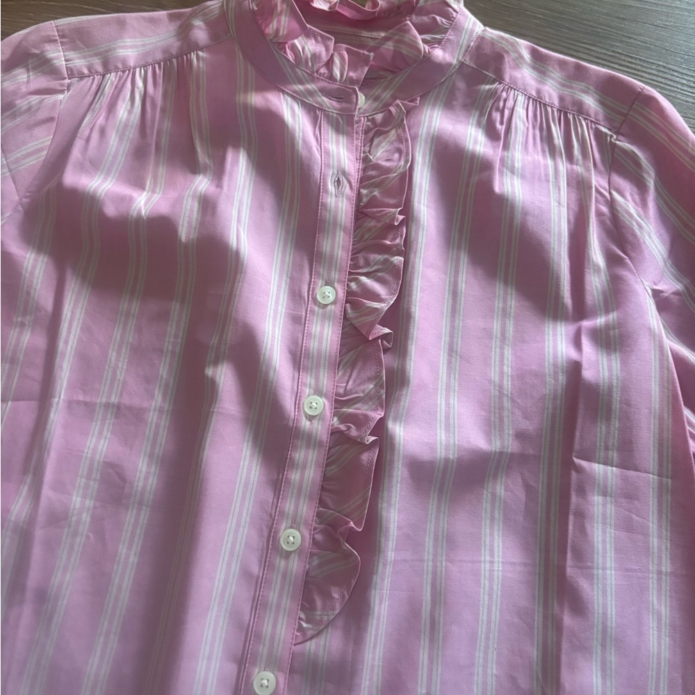 Ann Taylor Button Up NWT - Picture 2 of 4